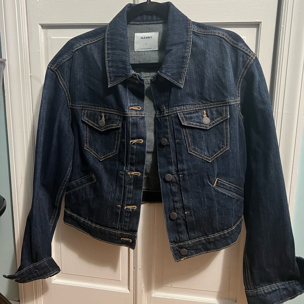 NEW! Old Navy dark denim jacket.. no tags.. washed but never worn